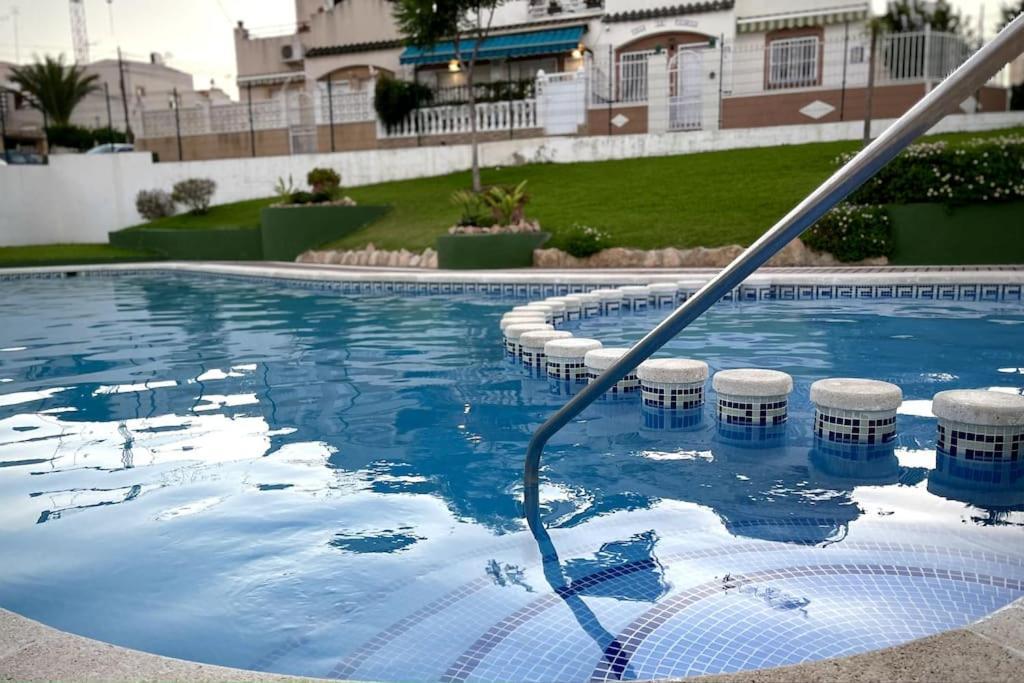 Lux Apartment Lago Jardin, 2, Torrevieja アリカンテ エクステリア 写真