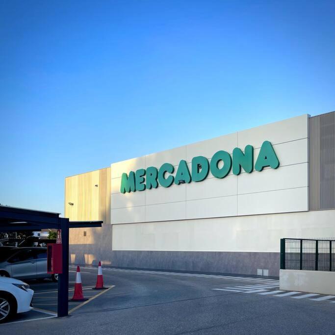 Lux Apartment Lago Jardin, 2, Torrevieja アリカンテ エクステリア 写真
