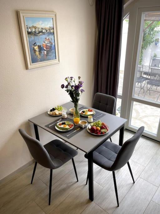 Lux Apartment Lago Jardin, 2, Torrevieja アリカンテ エクステリア 写真